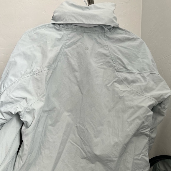 Lululemon Always Effortless Jacket - Picture 9 of 16